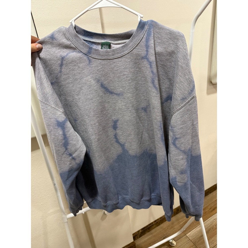 Wild Fable Womens Oversized Crewneck Sweatshirt Grey Blue Dip Dye Bleach Wash L - Picture 1 of 3